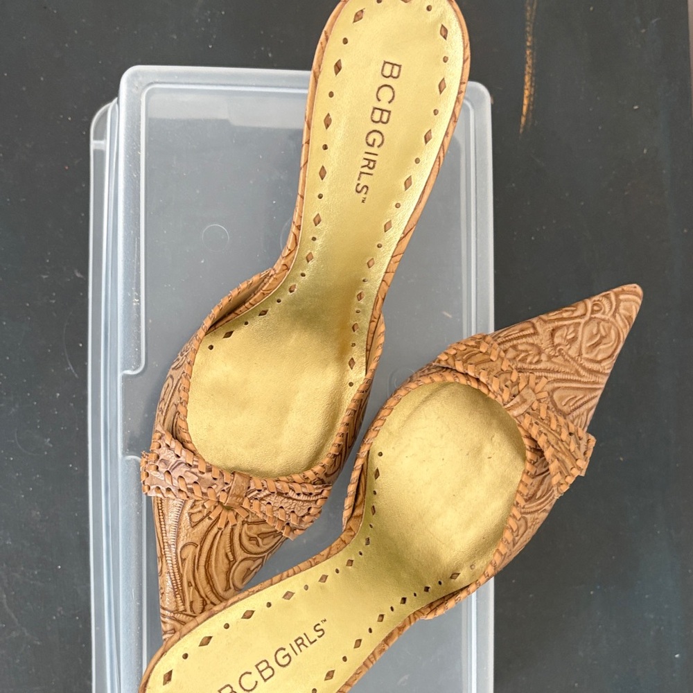Bcbgirls Brown Patterned Heels - image 3